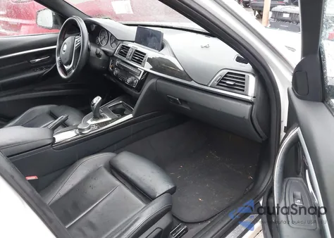 2018 BMW 330I xDrive из США, поврежденный, VIN WBA8D9G58JNU67908